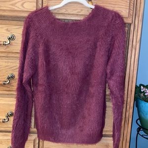 Elan merlot size medium sweater